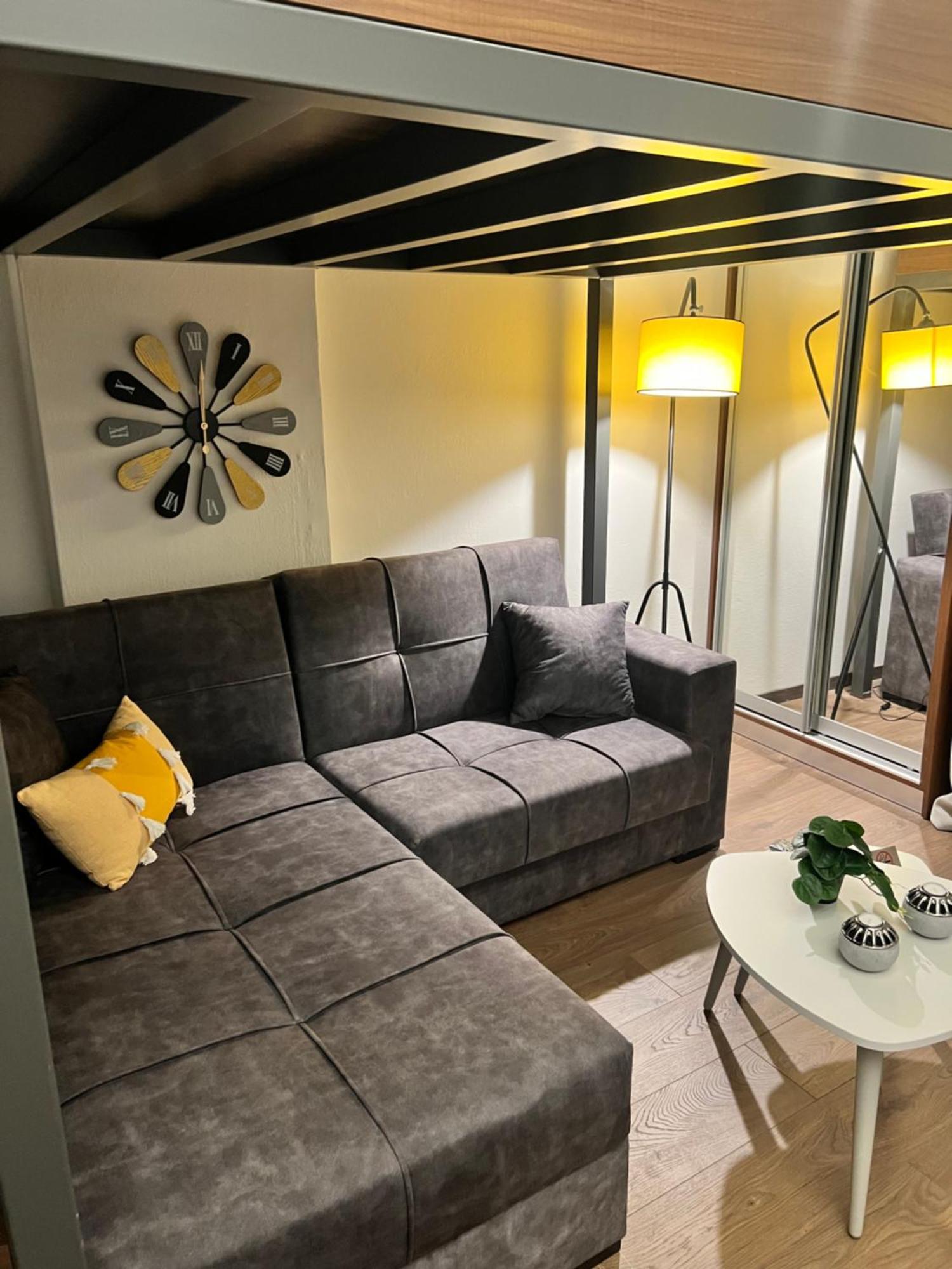 Modern Tiny House In Volos Buitenkant foto